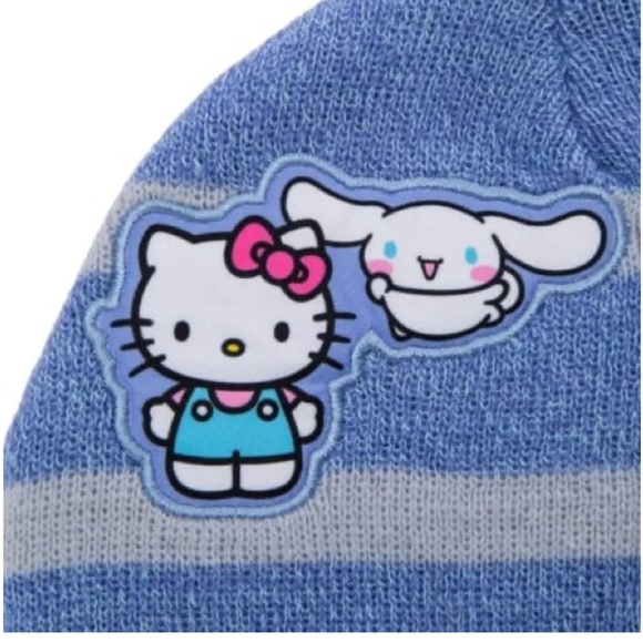 Hello Kitty And Cinnamoroll Beanie - Picture 2 of 4